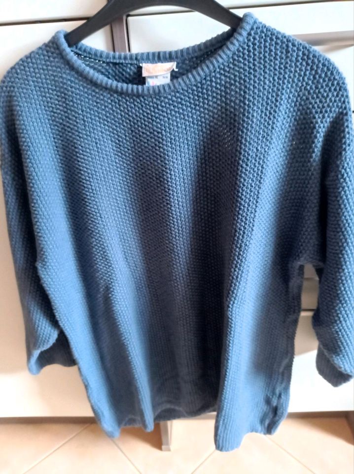 20 x Pullover Pulli Größe M zu verkaufen in Leiblfing