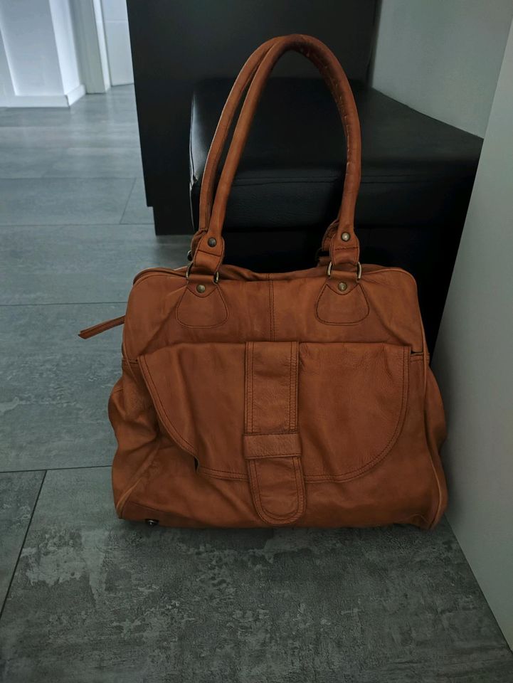 Pieces Ledertasche Tasche Handtasche Weekender in Hagen