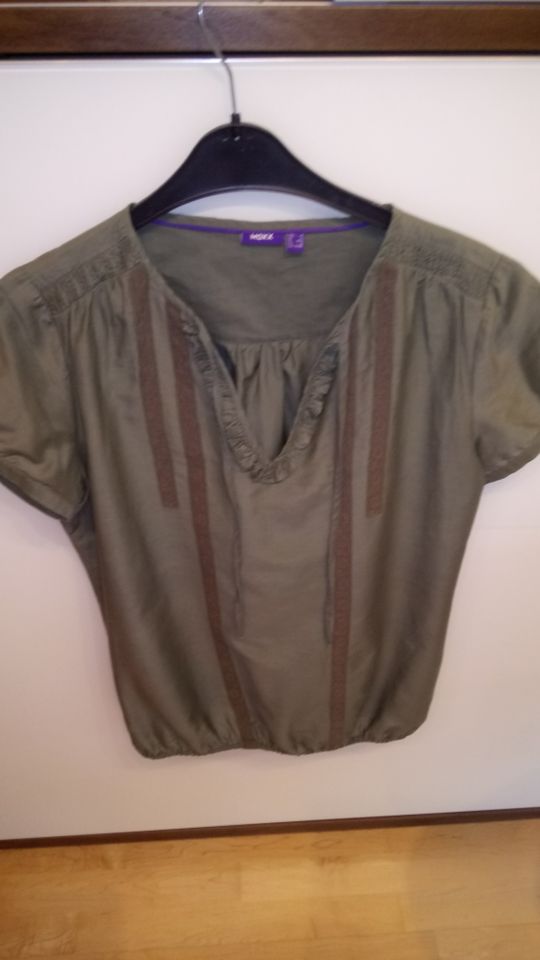 Bluse von Mexx, Gr. 40, oliv/ petrol, neuwertig in Ortenburg