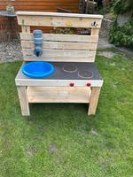 Kinder Matschküche aus Holz. Arbeitsplätze aus Siebdruckplatte Schleswig-Holstein - Neversdorf Vorschau