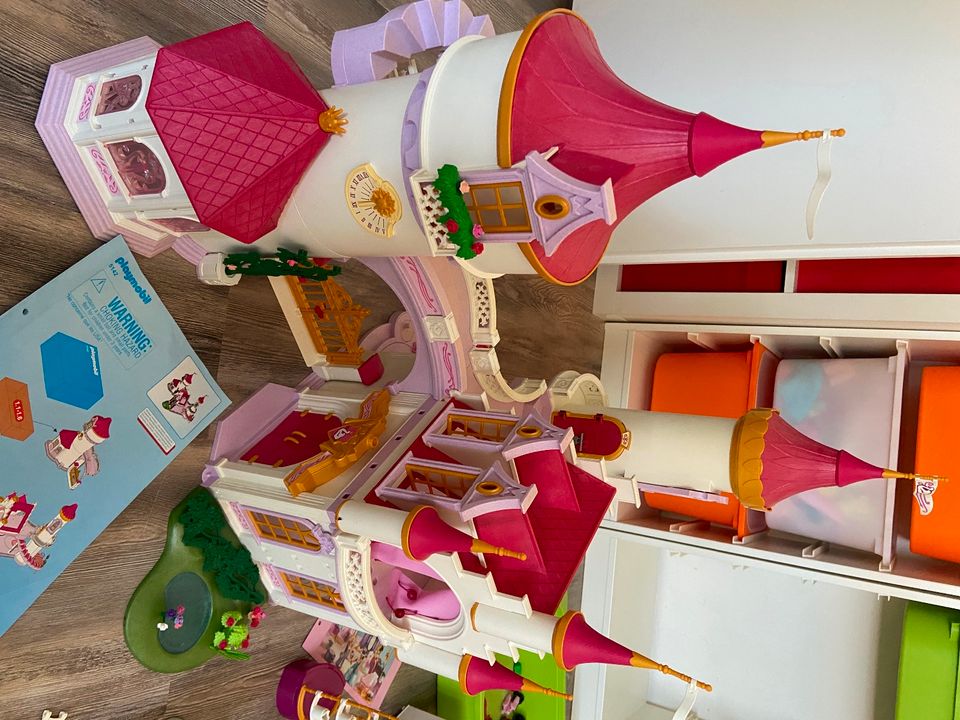 Konvolut Playmobil Prinzessinenschloss + viele extras in Salach