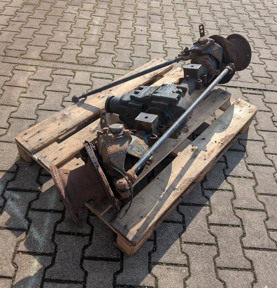 Multicar M26 IVECO Motor Allradachsen V+H  Sperre David Brown in Grimma