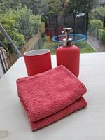 ☆☆Ikea Bad Accessories Seifenspender Becher und Gästehandtücher☆☆ Niedersachsen - Buxtehude Vorschau