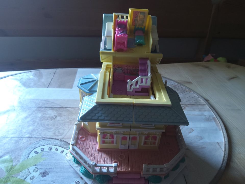 Polly pocket Villa in Fürstenfeldbruck