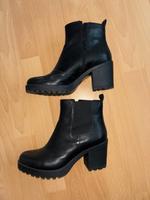 Vagabond Stiefel schwarz Stiefeletten mit Absatz Winterschuhe Hessen - Riedstadt Vorschau