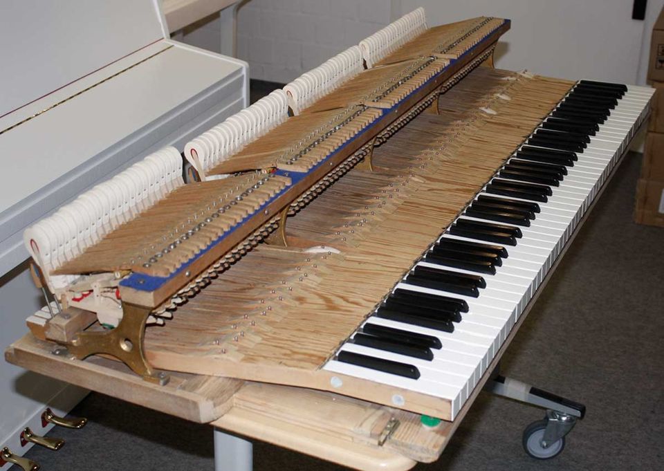 Flügel Klavier Seiler 200, schwarz poliert, 5 Jahre Garantie in Egestorf