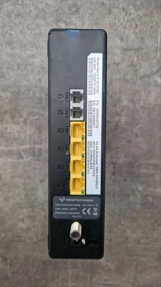 Hitron CVE 30360 WLAN Router Modem top Zustand Vodafone in Neuwied