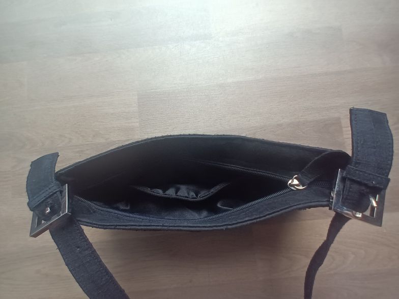 Handtasche Abendtasche Clutch Seide Pailletten Schwarz Neu in Hannover