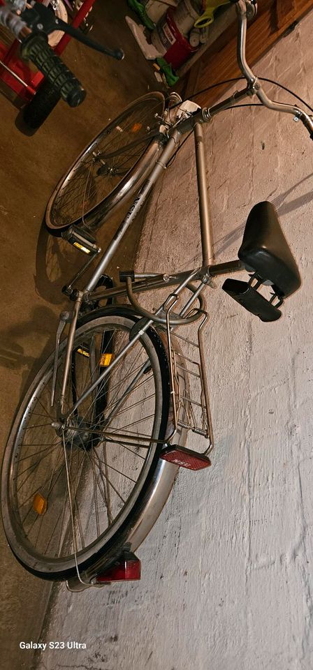 Fahrrad zu verkaufen in Regenstauf