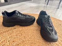 NEU Schwarze Turnschuhe | Sneaker | 40 Leipzig - Leipzig, Zentrum Vorschau