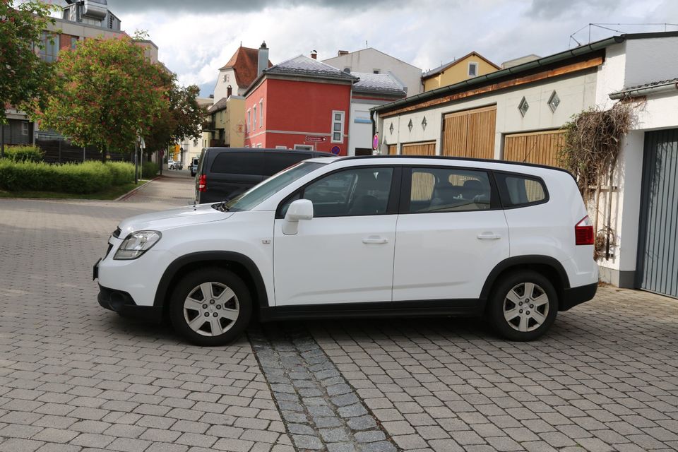 CHEVROLET ORLANDO SPORTLINE 7Sitzer in Eggenfelden