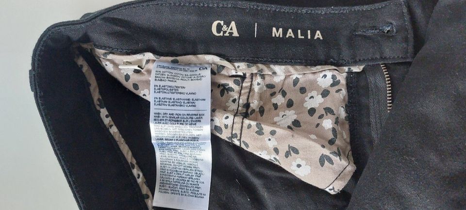 Jeans C&A Malia 48 schwarz Stretch NEU in Trier