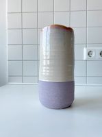 Vase aus Keramik • hoch • glasiert • creme / lila Hannover - Südstadt-Bult Vorschau