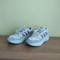 Adidas Retropy Sneaker Gr.36,5 Schuhe Damen wie neu München - Maxvorstadt Vorschau