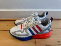 Adidas Turnschuhe weiß mit neon Top Zustand Größe 39,5 Düsseldorf - Oberkassel Vorschau