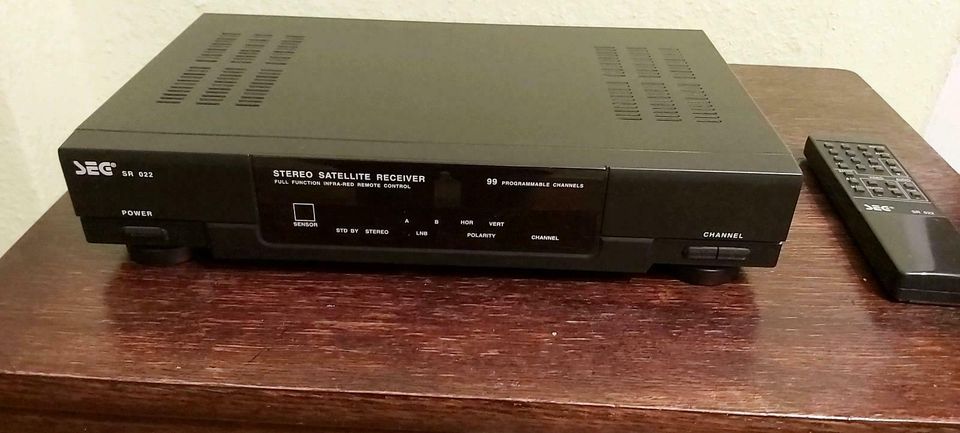 Satelliten analog Receiver SEG SR 022   mit Fernbedienung in Berlin