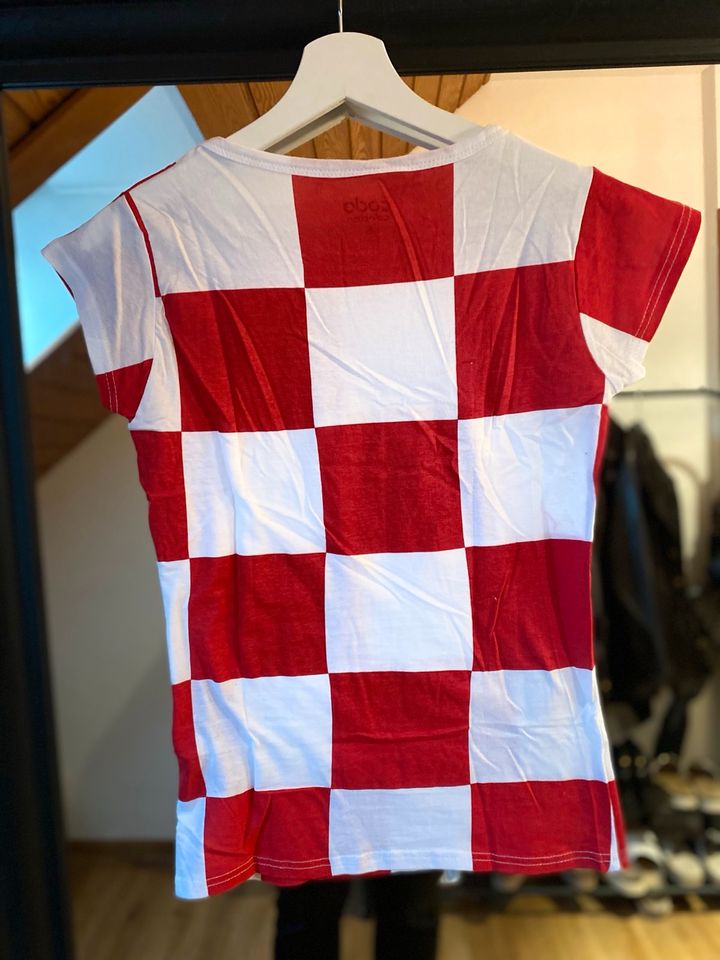 Kroatien Trikot / T-Shirt in Fürth