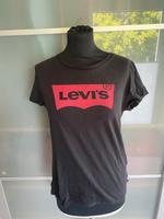 Levi’s T-Shirt, Größe M/38 Nordrhein-Westfalen - Menden Vorschau