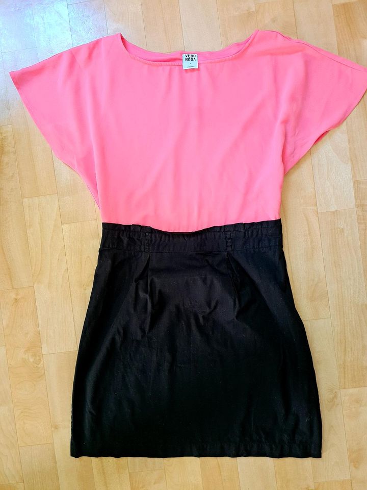 Kleid Vero Moda pink/schwarz in Dresden