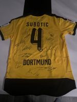 BVB Dortmund Trikot mit Unterschriften Frankfurt am Main - Heddernheim Vorschau