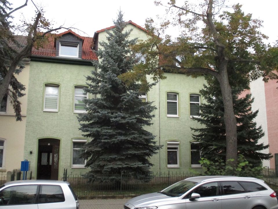 2 Raum Wohnung mit Rollläden, EG, zentrumsnah in Naumburg (Saale)