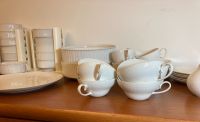 Teller Tassen Schüsseln Service Porzellan mit Teekanne Östliche Vorstadt - Steintor  Vorschau