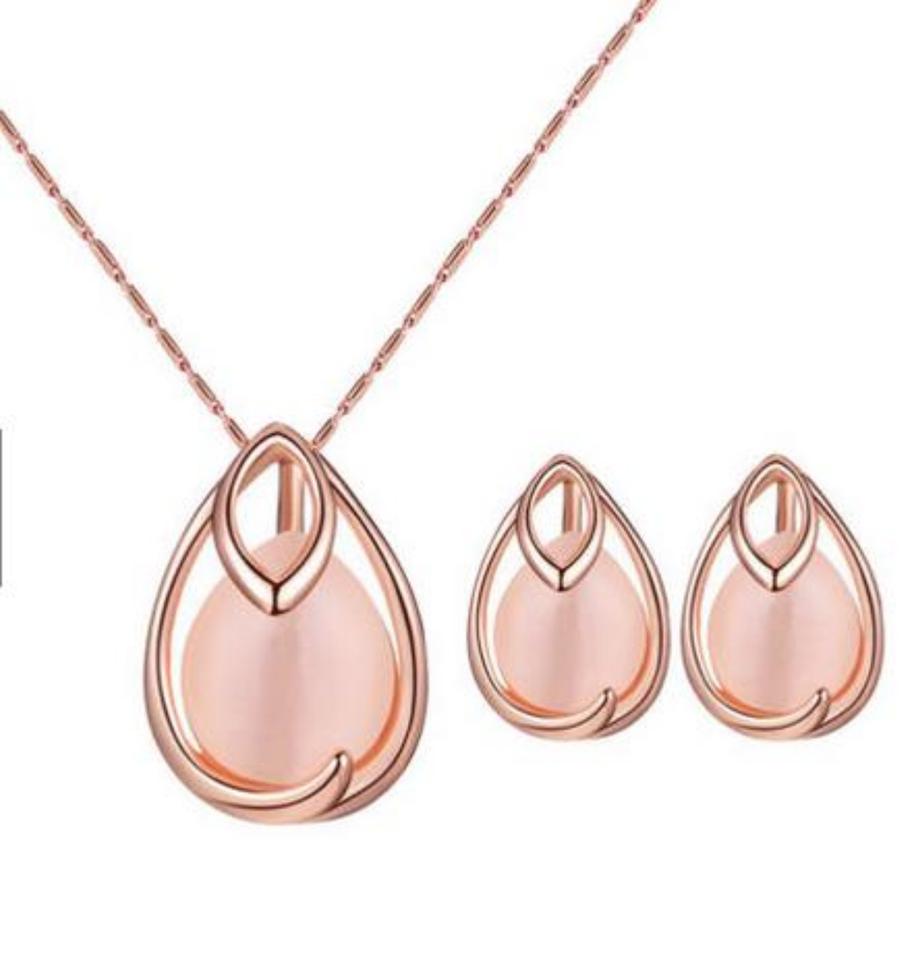 NEU - Opal SET rosegold Ohrringe Halskette Tropfenform rose in Senftenberg