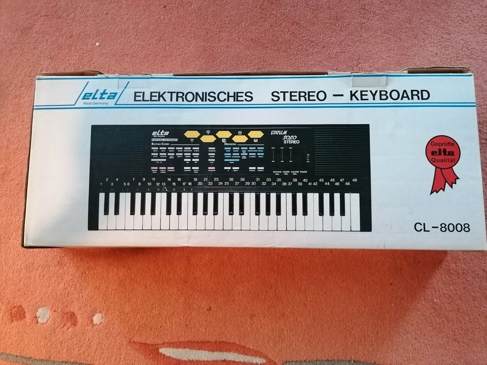 elektronisches Stereo Keyboard von Elta  CL 8008 in Henstedt-Ulzburg