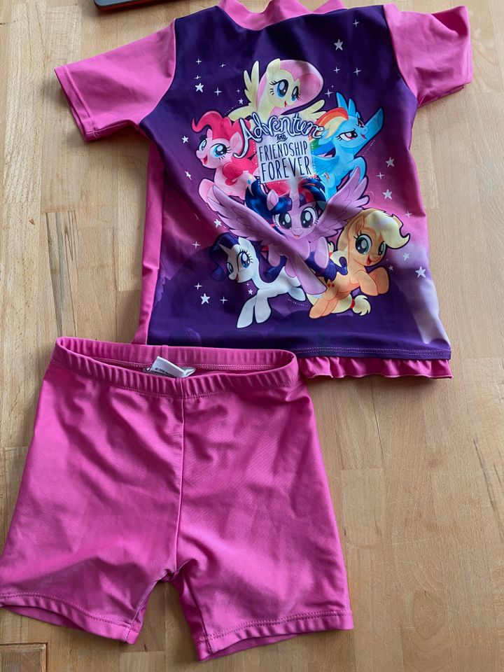 UV Kombi Shirt Shorts My Pony pink Gr. 110/116 in Dingolfing