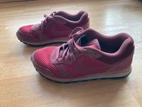 Nike Internationalist Pink/beere Berlin - Charlottenburg Vorschau