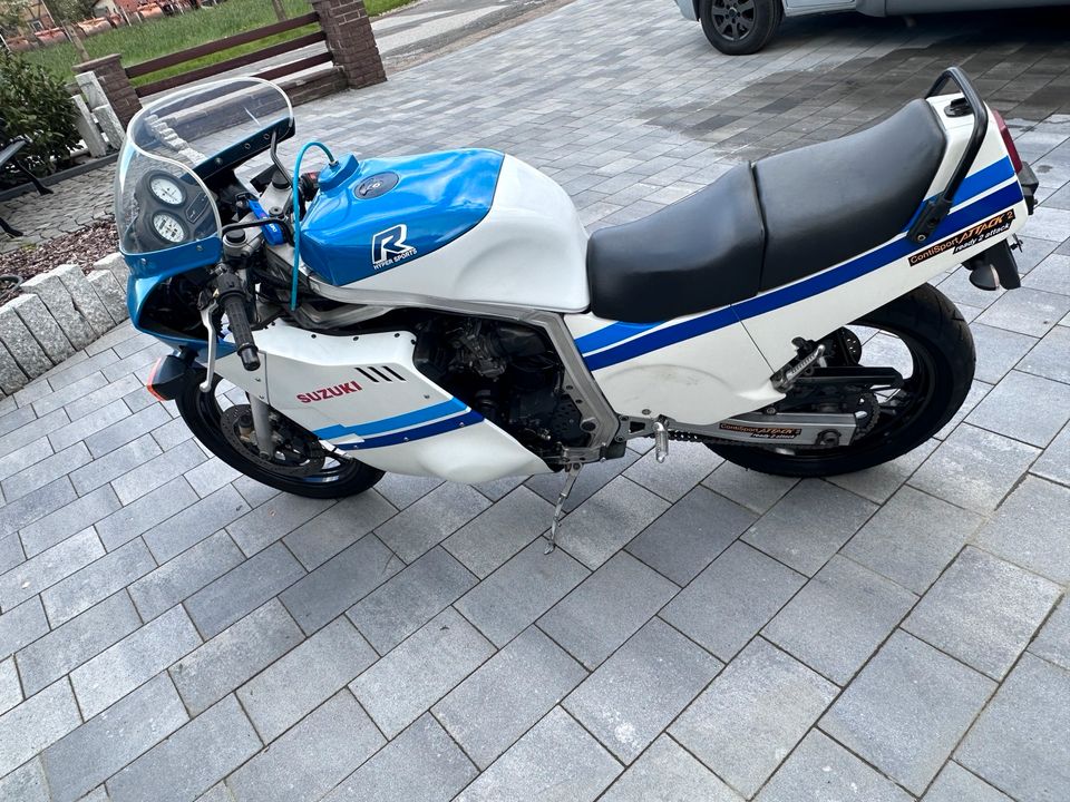 Suzuki GSXR 750  GR75A aus 1985 in Kalefeld