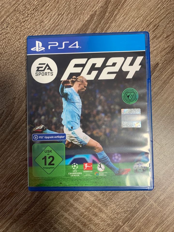 EA FC 24 PS4 in Hamburg