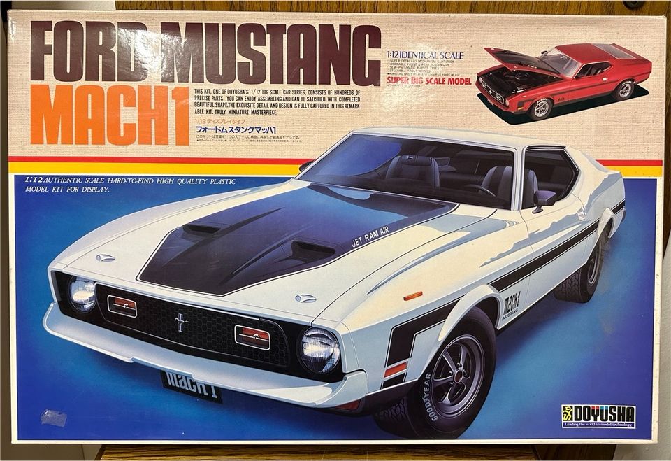 Modellauto 1:12 Bausatz Doyusha Ford Mustang Mach-1 jet ram air in Frankfurt am Main