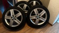 Original BMW 17“ Zoll Alufelgen ET35 mit Winterbereifung Nordrhein-Westfalen - Siegen Vorschau