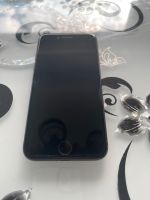 Neu! iPhone 8 mit 64 Gb und 100% Akku Hessen - Flörsbachtal Vorschau