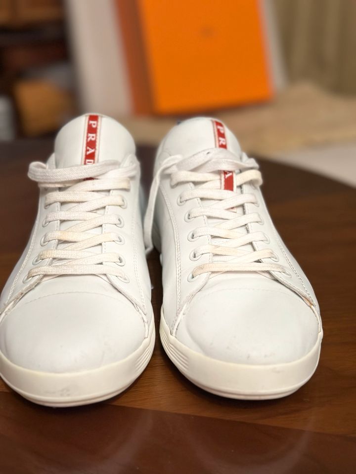 Prada Sneaker Herren weiß Gr. 44 in München