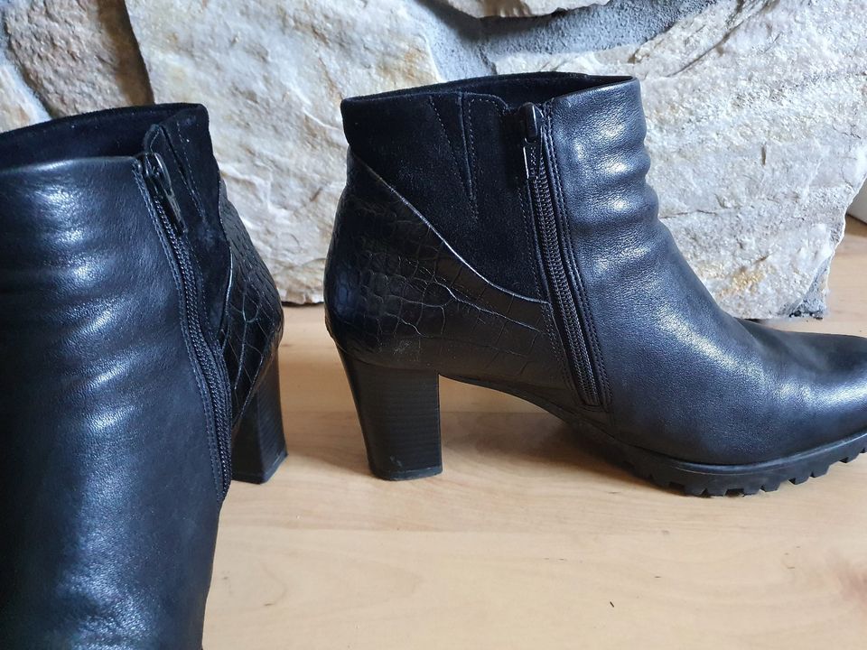 Gabor Stiefel, Stiefeletten, Gr. 42 wie neu in Bad Laasphe