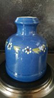 Blaue Vase mit Blumen Hessen - Raunheim Vorschau