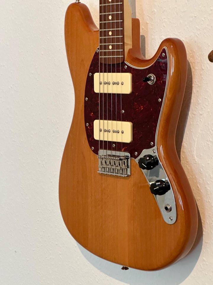 E-Gitarre, Fender Mustang 90 Aged Natural - Custom in Berlin