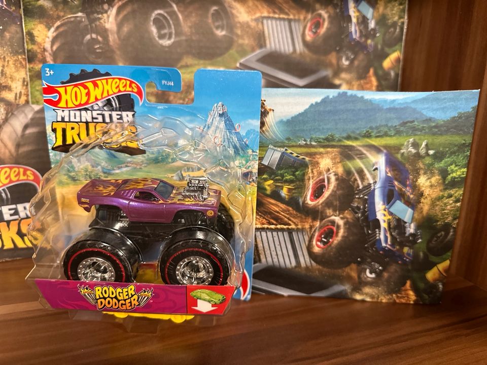 Hot Wheel Monster Truck Rodger Dodger 1:64 NEU & weitere in Uedem