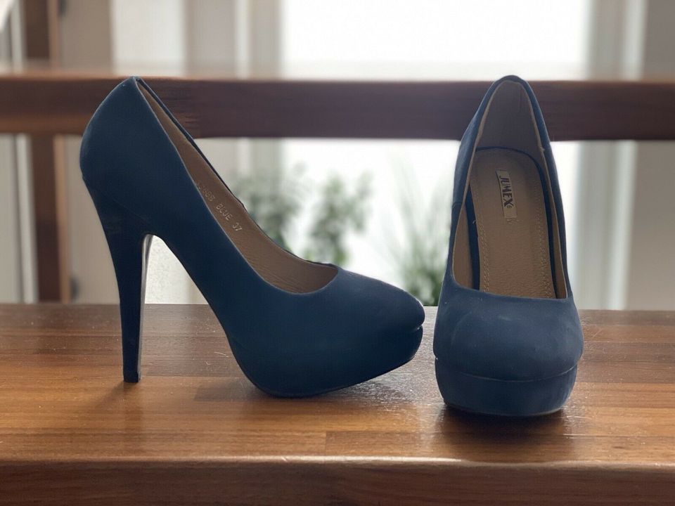 High Heels Absatz Schuhe Größe 37 blau dunkelblau wie NEU in  Baden-Württemberg - Mögglingen | eBay Kleinanzeigen ist jetzt Kleinanzeigen