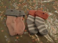 2er-Pack Frottee Newborn Socken Tommy Hilfiger * rosa/grau/weiß Berlin - Treptow Vorschau