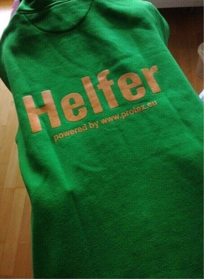 Shirtjacke, warm mit Kaputze, grün, gr.M in Freiburg im Breisgau