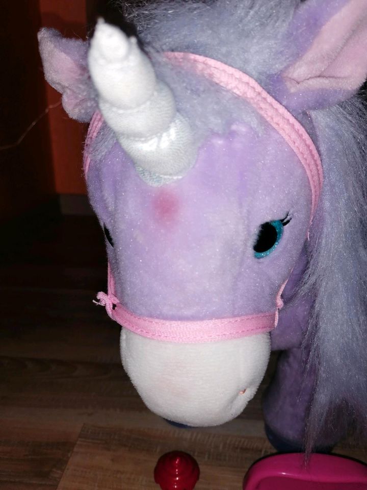 Laufendes Einhorn mit Geräuschen Spielzeug Kuscheltier f. Mädchen in Meiningen