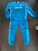 Nike Kinder Anzug Gr.128-147 Niedersachsen - Harsefeld Vorschau