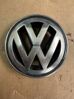 VW Golf 5 Pirelli  R32 VW Emblem Grill 3D7853600 Kr. München - Kirchheim bei München Vorschau