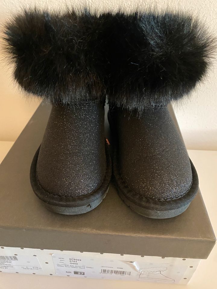 Monnalisa Winterstiefel Neu in Kirchseeon