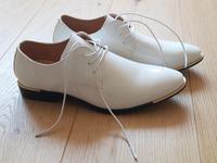 Halbschuhe 44 Herren weiß gold Lack Schuhe Leipzig - Connewitz Vorschau