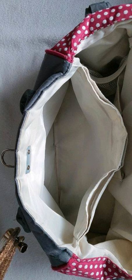 Babymoov Babytasche, Kinderwagentasche mit Zubehör in Leipzig