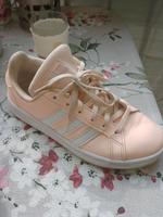 Neuwertige Adidas,gr.37 Niedersachsen - Cuxhaven Vorschau